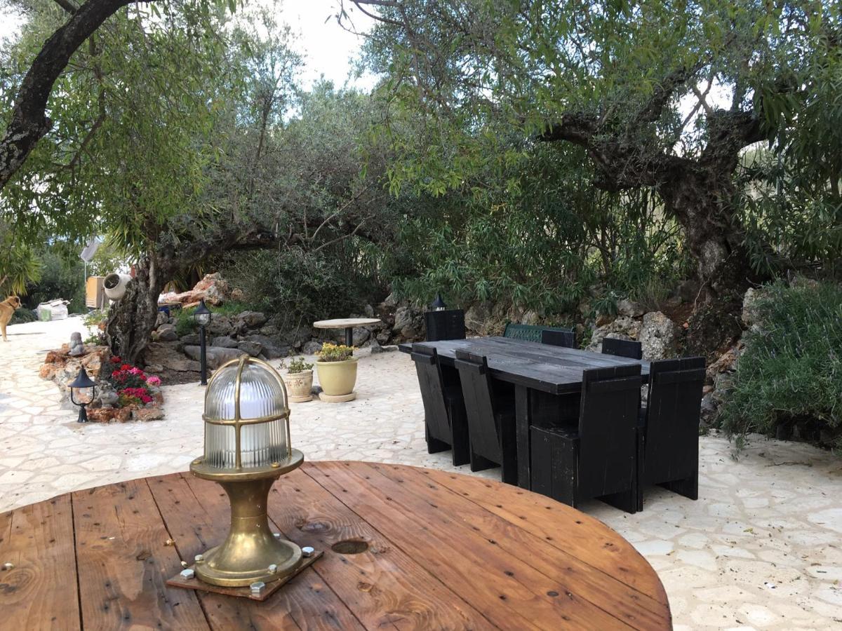 Appartement In Olive Groove House Peloponnesos Western Mani Kalianeika Exterior photo