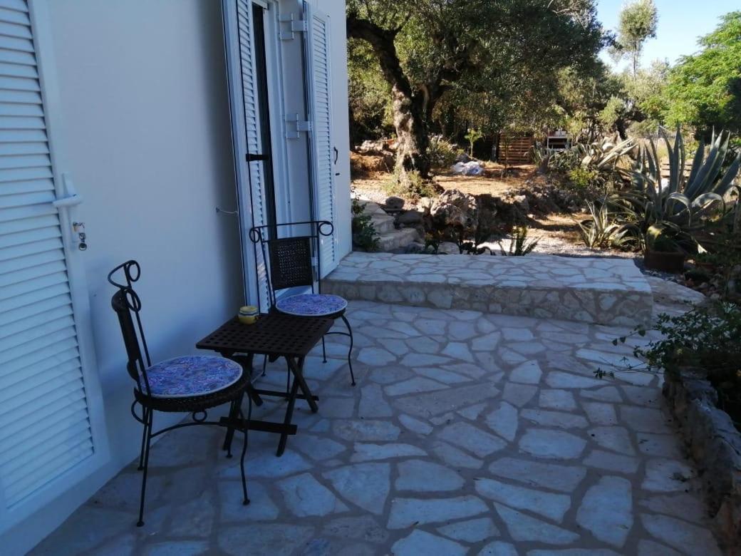 Appartement In Olive Groove House Peloponnesos Western Mani Kalianeika Exterior photo